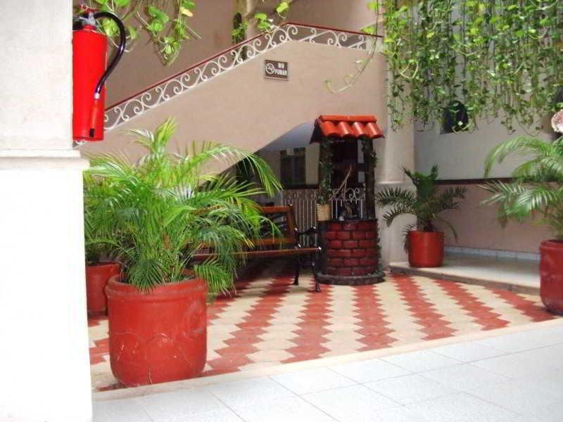 Hotel El Espanol Centro Historico Mérida Exteriör bild